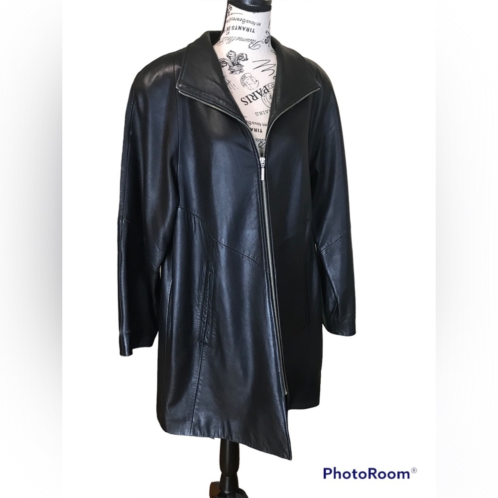 Lord Taylor Mens’ Lined Black Leather Jacket, Medium